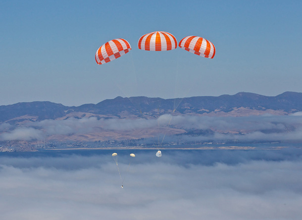 SpaceX_dragondroptest